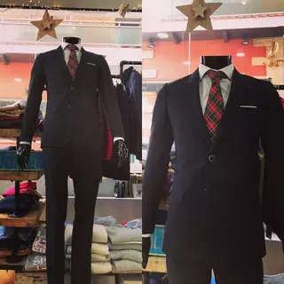 Celebra la navidad!!! Traje + corbata + camisa