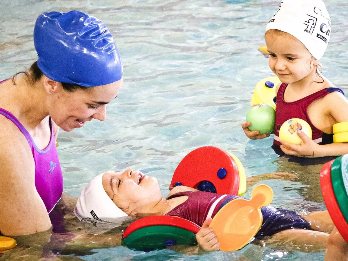 Abono de Natación para niños y adultos en Casvi