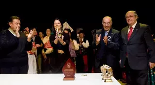 Adrados clausura la XI edición de la Semana Cultural Extremeña