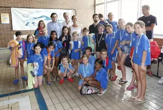 La alcaldesa asiste al Festival de fin de temporada del Club de Natación Pozuelo