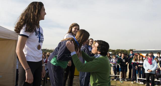 Más de 1.500 escolares de Pozuelo participan en el Cross de Navidad
