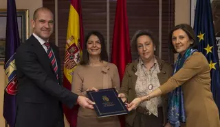 El Ayuntamiento colabora con Cruz Roja para ayudar a las familias más necesitadas del municipio