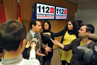 La alcaldesa visita al 112 para presentar el sistema de geolocalización de llamadas de emergencia en carretera