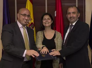El Ayuntamiento promueve una campaña solidaria de recogida de mantas  y ropa de abrigo para Siria