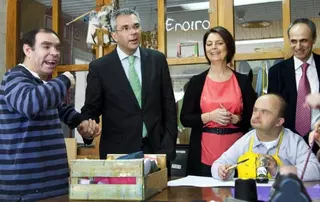 La alcaldesa y el viceconsejero de Familia y Asuntos Sociales visitan  el “Hogar Don Orione” y la residencia “Villa Paz” del municipio