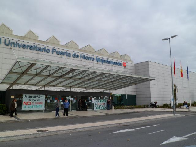 ¿Cómo afecta la reducción de personal en el Hospital Puerta de Hierro?