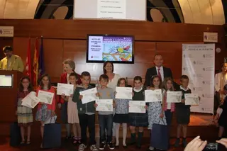 El  Ayuntamiento de Pozuelo premia las mejores poesías y dibujos de los escolares del municipio