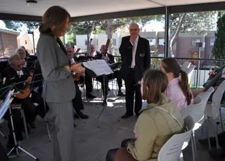 La Orquesta de Pulso y Púa  “Entre Amigos” actúa en el Espacio para el Ocio Pozuelo