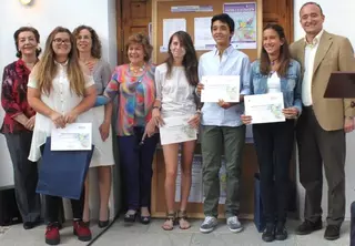 Los alumnos de Educación Secundaria y Bachillerato reciben los premios del concurso de Poesía e Ilustración Gerardo Diego