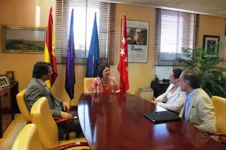 La alcaldesa se reúne con la Asociación de Jóvenes Empresarios de Pozuelo