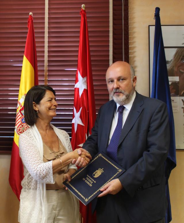 El Ayuntamiento y la fundación ECOLEC colaboran en proyectos medioambientales y promueven el reciclaje en el municipio