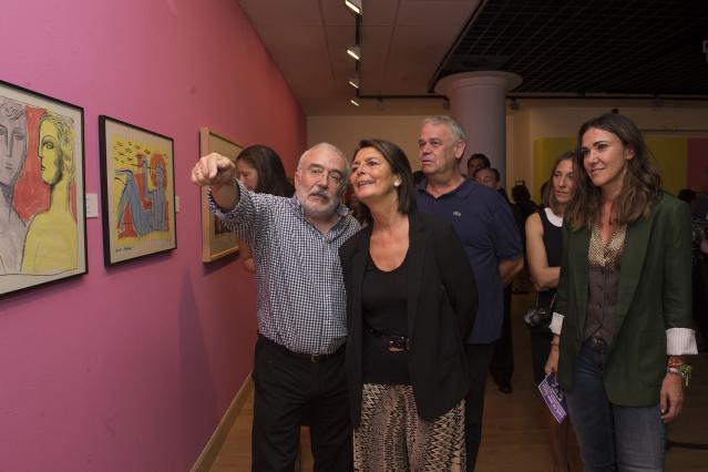 El Ayuntamiento de Pozuelo de Alarcón tributa homenaje a Carlos Berlanga