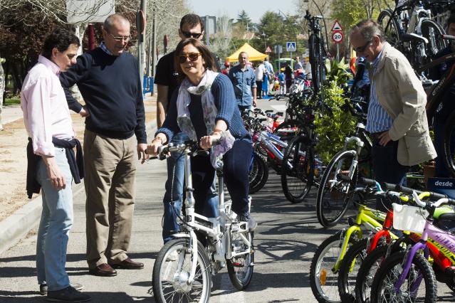 Gran acogida de los aficionados al ciclismo de la Jornada “Bici al Cubo”