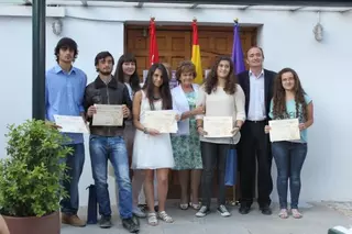 El Ayuntamiento de Pozuelo entrega los premios “Gerardo Diego” a los alumnos de Bachillerato y Secundaria