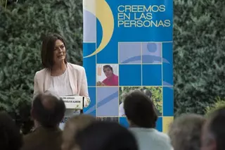 La alcaldesa asiste a la inauguración de un nuevo espacio deportivo en la Fundación Magdalena