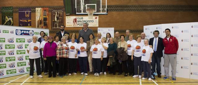 Los mayores de Pozuelo han participado hoy en el programa “Más que basket” con Fernando Romay