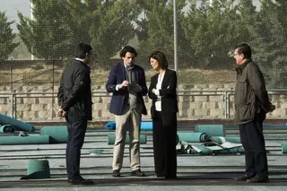 Ya han comenzado los trabajos de sustitución del césped artificial en el campo de hockey del Valle de las Cañas