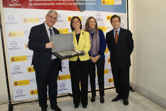 El Ayuntamiento de Pozuelo de Alarcón recibe el Premio Nacional “Buenas Prácticas en Drogodependencias”