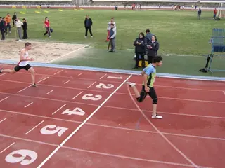 Rodrigo de la Oliva consigue una marca histórica en saldo de longitud del Campeonato de España Cadete
