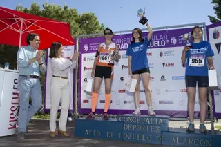 Más de un millar de corredores han participado hoy en la carrera popular “Ciudad de Pozuelo”