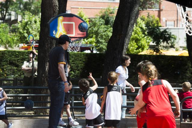 El Día del Niño congrega a miles de personas en el Parque Prados de Torrejón