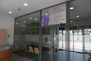 El Ayuntamiento de Pozuelo subvenciona el cien por cien del Abono Transporte Anual para los mayores más necesitados del municipio