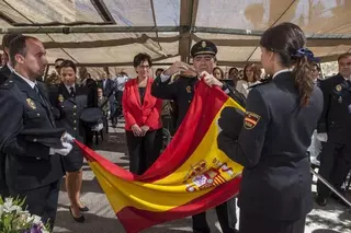 La alcaldesa ensalza la entrega de la Policía Nacional y destaca que Pozuelo va a seguir siendo un referente en seguridad