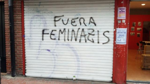 La Asociación de mujeres progresistas de Pozuelo denuncia la aparición de una pintada en su sede social