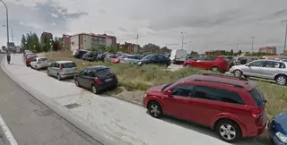 Pozuelo solicitará al Ayuntamiento de Madrid que acondicione un estacionamiento en Colonia Jardín