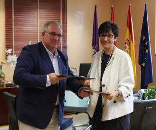 Pozuelo renueva su compromiso con el proyecto de la AVT para apoyar a las víctimas del terrorismo
