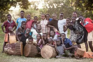 El ‘Coro Safari’ de niños ugandeses, apadrinado por Alejandro Sanz, ofrece un recital en Pozuelo de Alarcón