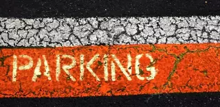 Pozuelo tendrá una nueva zona naranja de estacionamiento que facilitará las compras en los comercios locales