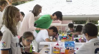 El Ayuntamiento promueve la integración de niños y jóvenes con y sin discapacidad en los campamentos de verano