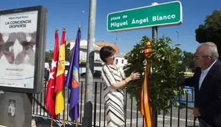 Pozuelo de Alarcón rinde homenaje a Miguel Ángel Blanco en el XX Aniversario de su secuestro y asesinato