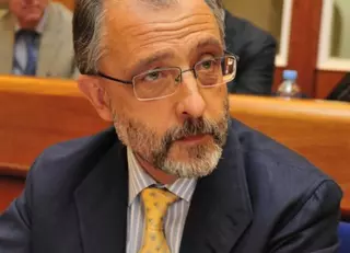 El PSOE pide explicaciones a la alcaldesa por la dimisión de Alba