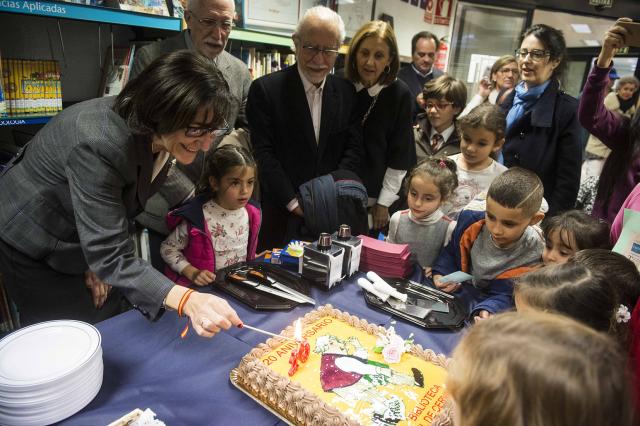 El Ayuntamiento de Pozuelo de Alarcón celebra el 20 cumpleaños de la Biblioteca Municipal Miguel de Cervantes