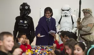 Los aficionados al mundo de Star Wars y LEGO disfrutarán con la muestra “StarBricks. Los últimos Jedi en Pozuelo”