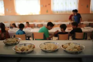 Somos Pozuelo propone mejoras en las becas para los comedores escolares