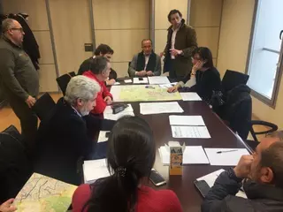 El Ayuntamiento supervisa las medidas puestas en marcha tras la nevada de esta mañana