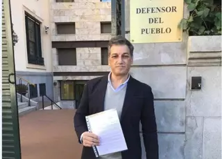 El PSOE lleva al Defensor del Pueblo la falta de desarrollo de las políticas de participación ciudadana del PP de Pozuelo