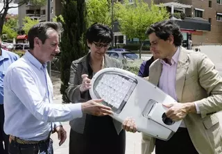 El Ayuntamiento de Pozuelo renueva el alumbrado público en varias calles