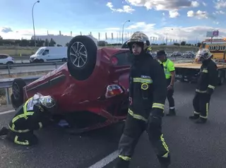 Dos heridos en un aparatoso accidente en Pozuelo