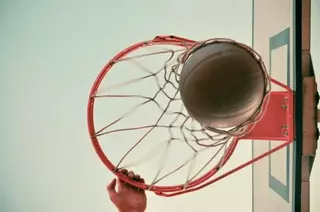 La Escuela de Baloncesto "Pozuelo Encesta con el Estu" celebra este domingo su fin de temporada