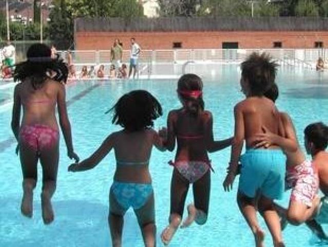 El PSOE pide la construcción urgente de las piscinas al aire libre del Valle de Las Cañas