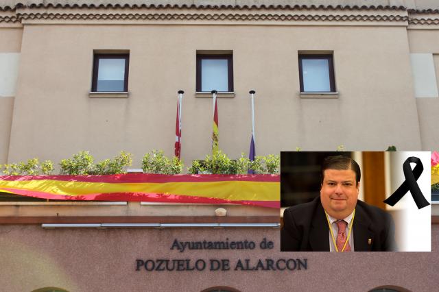 El Ayuntamiento de Pozuelo guarda un minuto de silencio en memoria del concejal Manuel Allende