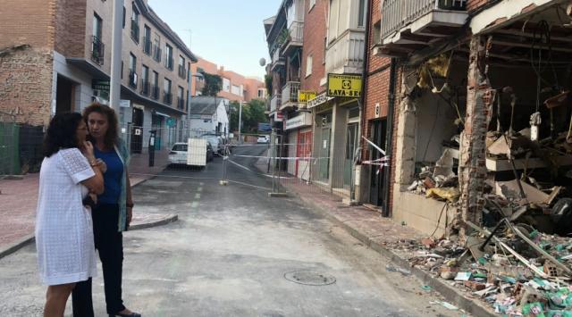 El Ayuntamiento trabaja en una estrategia de refuerzo del comercio de la zona afectada por la explosión del edificio de la calle Benigno Granizo