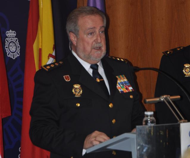 Presentación de Juan Miguel Fernández Isla, Comisario Jefe de la Policía Nacional en Pozuelo
