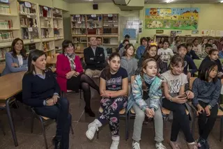 El Ayuntamiento lleva a los colegios su campaña de sensibilización para la recogida de excrementos caninos