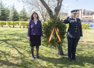 Pozuelo rindió homenaje a las víctimas del terrorismo con un emotivo acto y un minuto de silencio