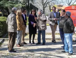 Los mayores aficionados a la petanca cuentan con cuatro pistas para su práctica en Pozuelo